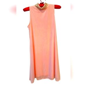 Beautiful pink sleeveless party dress. Women's small. Stylish and soft.
